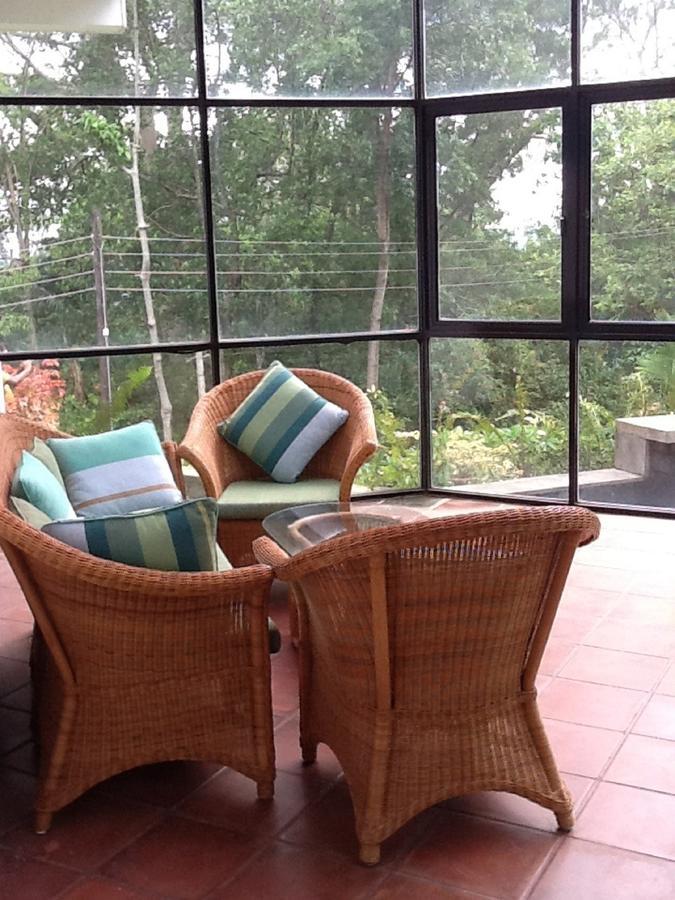 Mowbrey House Hotell Kandy Exteriör bild