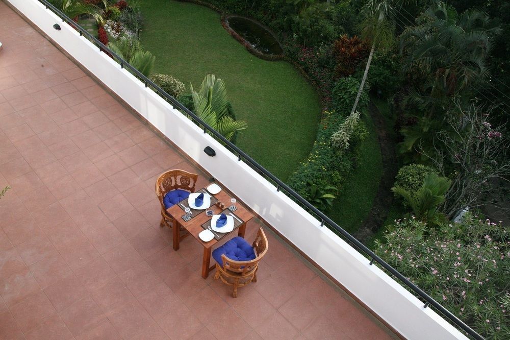 Mowbrey House Hotell Kandy Exteriör bild